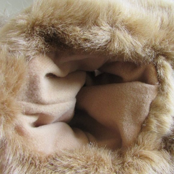 LION HAND PUPPET Lined 11" (Full Body) 80% stuffed PLUSH Stuffed Animal - Picture 9 of 12